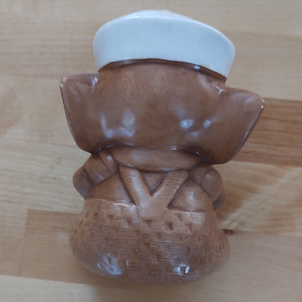 Vintage Twin Winton Elephant Sailor Pepper Shaker Circa 1960. - Picture 4 of 8